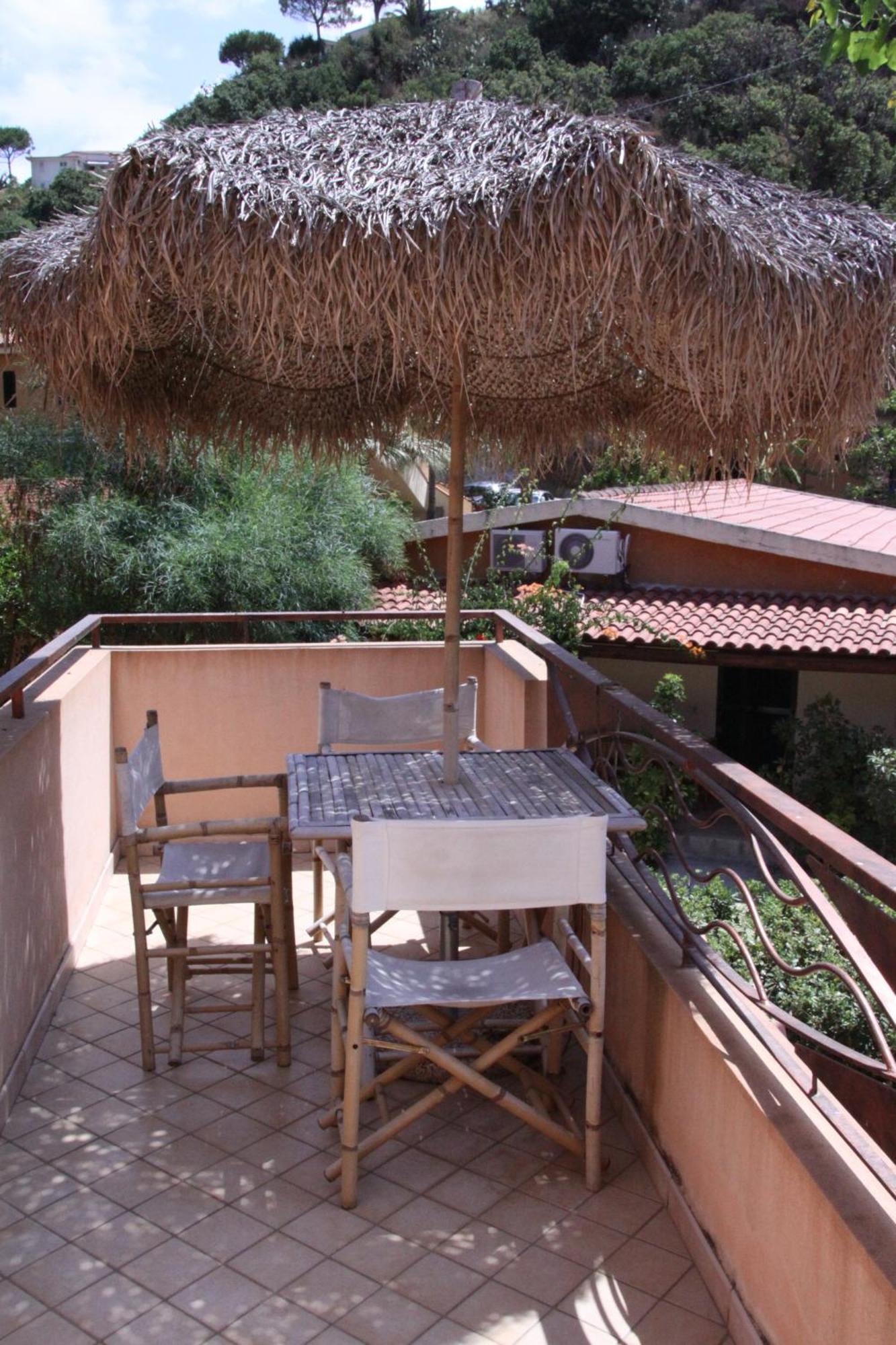 Solemare Club Village Capo Vaticano Exterior photo