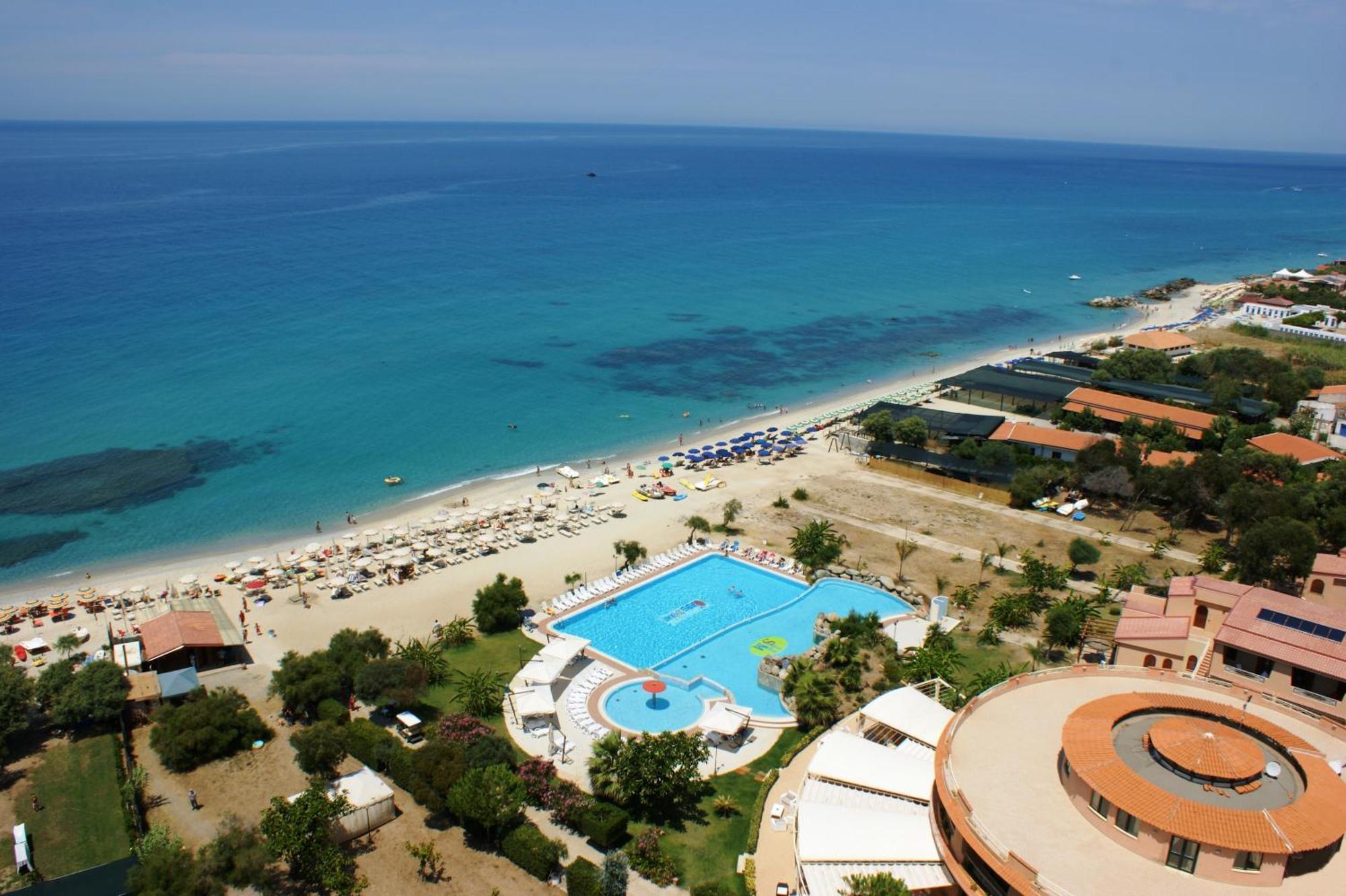 Solemare Club Village Capo Vaticano Exterior photo