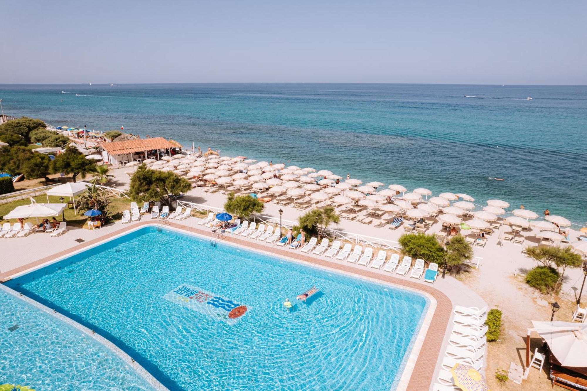 Solemare Club Village Capo Vaticano Exterior photo
