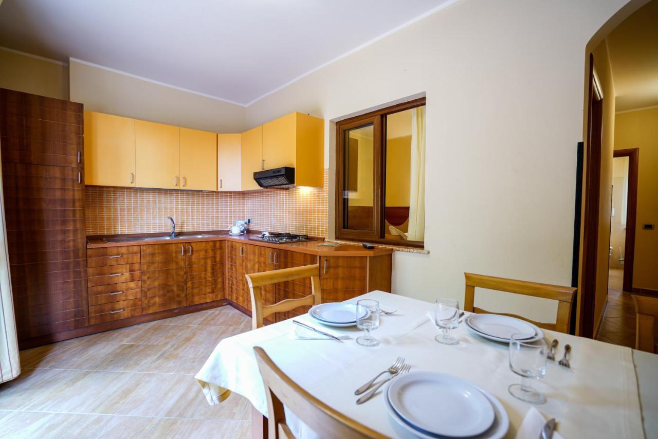 Solemare Club Village Capo Vaticano Exterior photo